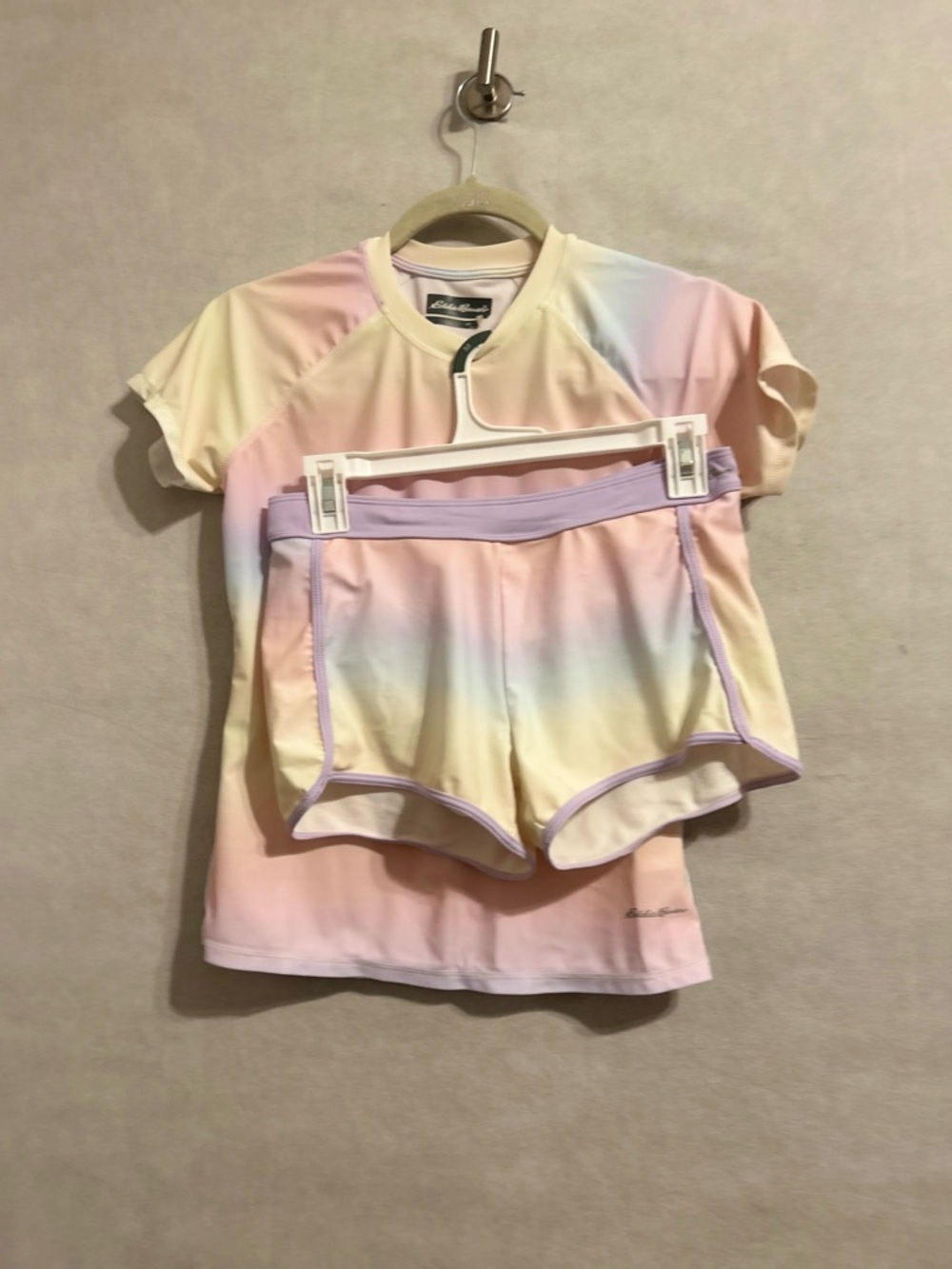 Eddie Bauer girls' set short-sleeve top and matching shorts tie dye color scheme